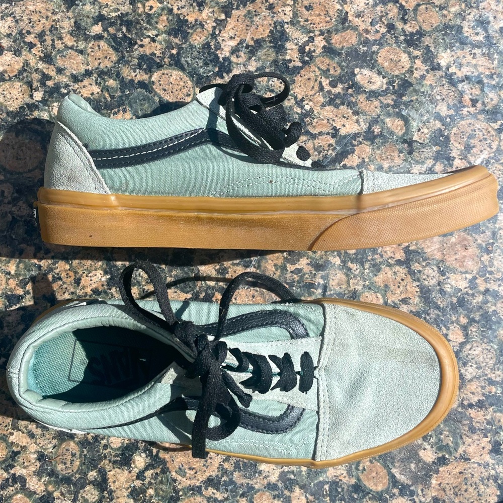 rare vans old skool - seafoam green black and brown gum - unisex